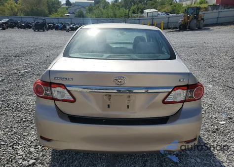 2011 Toyota Corolla Base из США, поврежденный, VIN 2T1BU4EEXBC652349